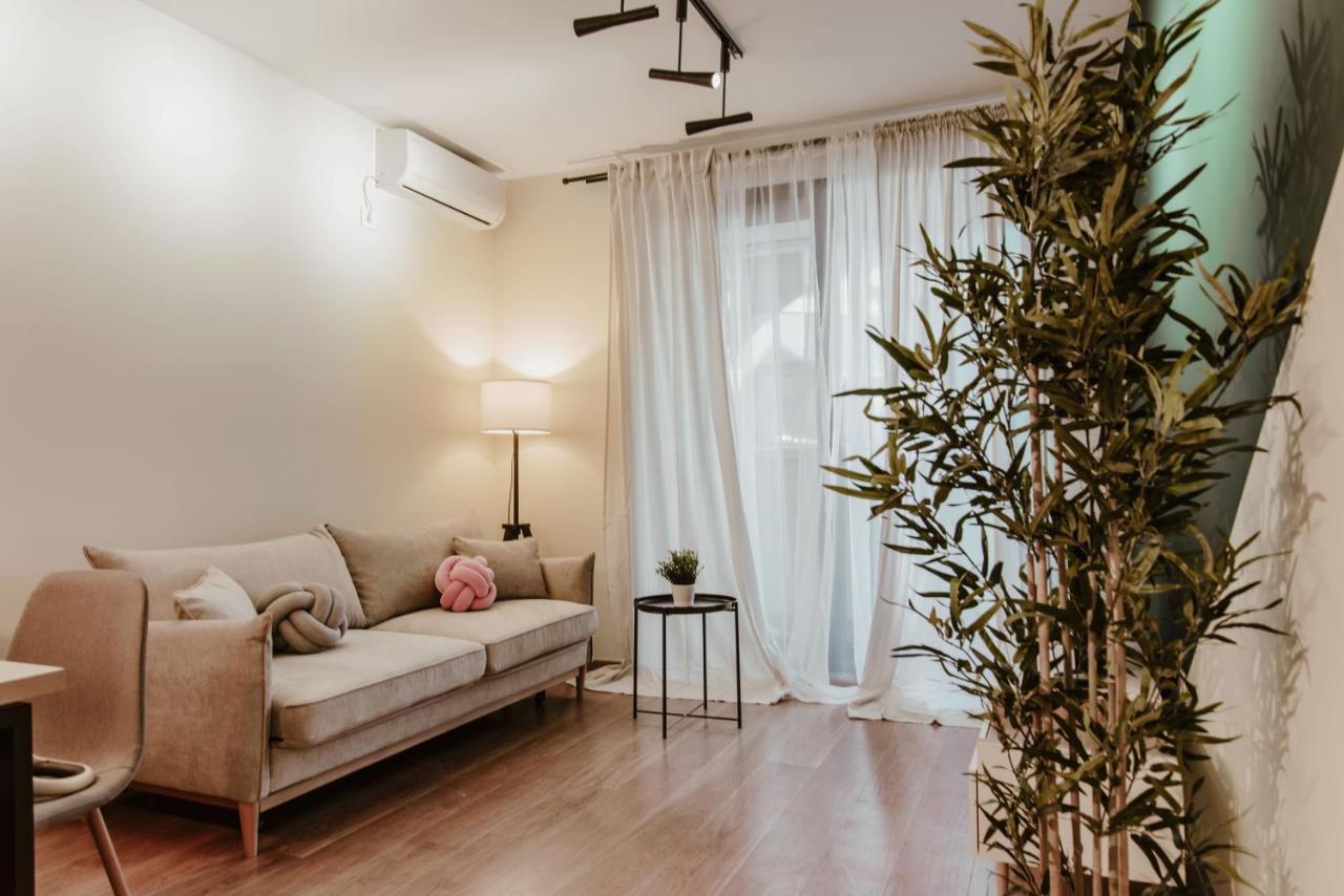 Pupin Palace Thema Apartment Novi Sad Ngoại thất bức ảnh